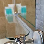 Langford Apartments & Rooms *