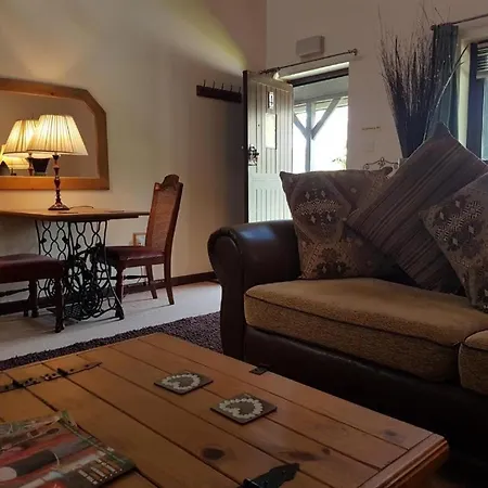 Langford Apartments And Rooms *