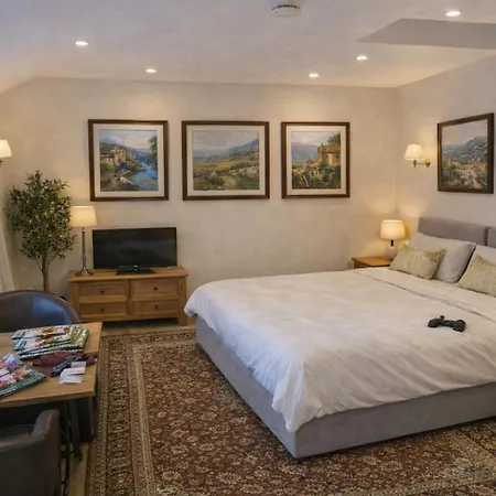 Langford Apartments And Rooms Appartamento *