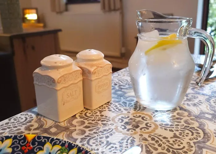 Апартаменти Langford Executive